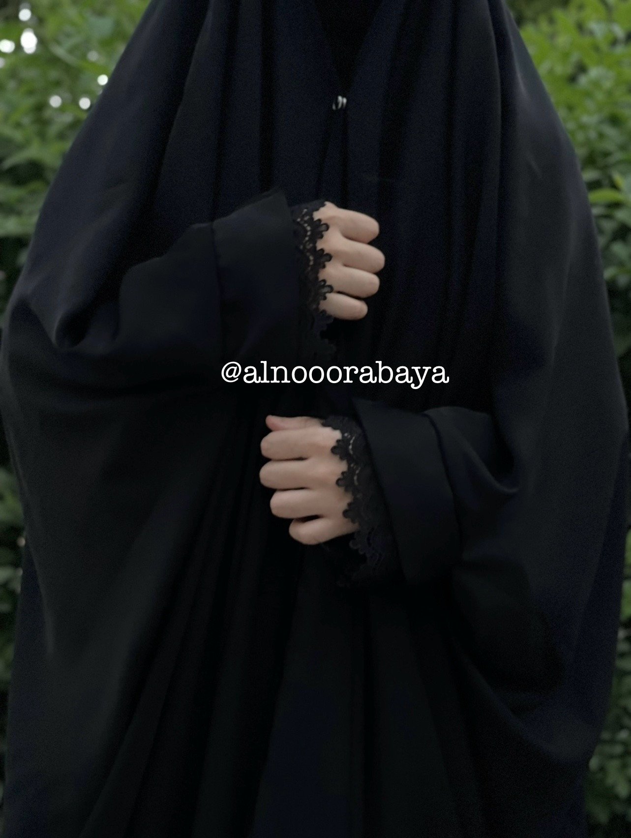 Layered Lace Elegance Iranian Styled Abaya