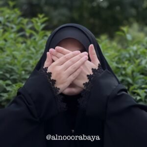 Layered Lace Elegance Iranian Styled Abaya