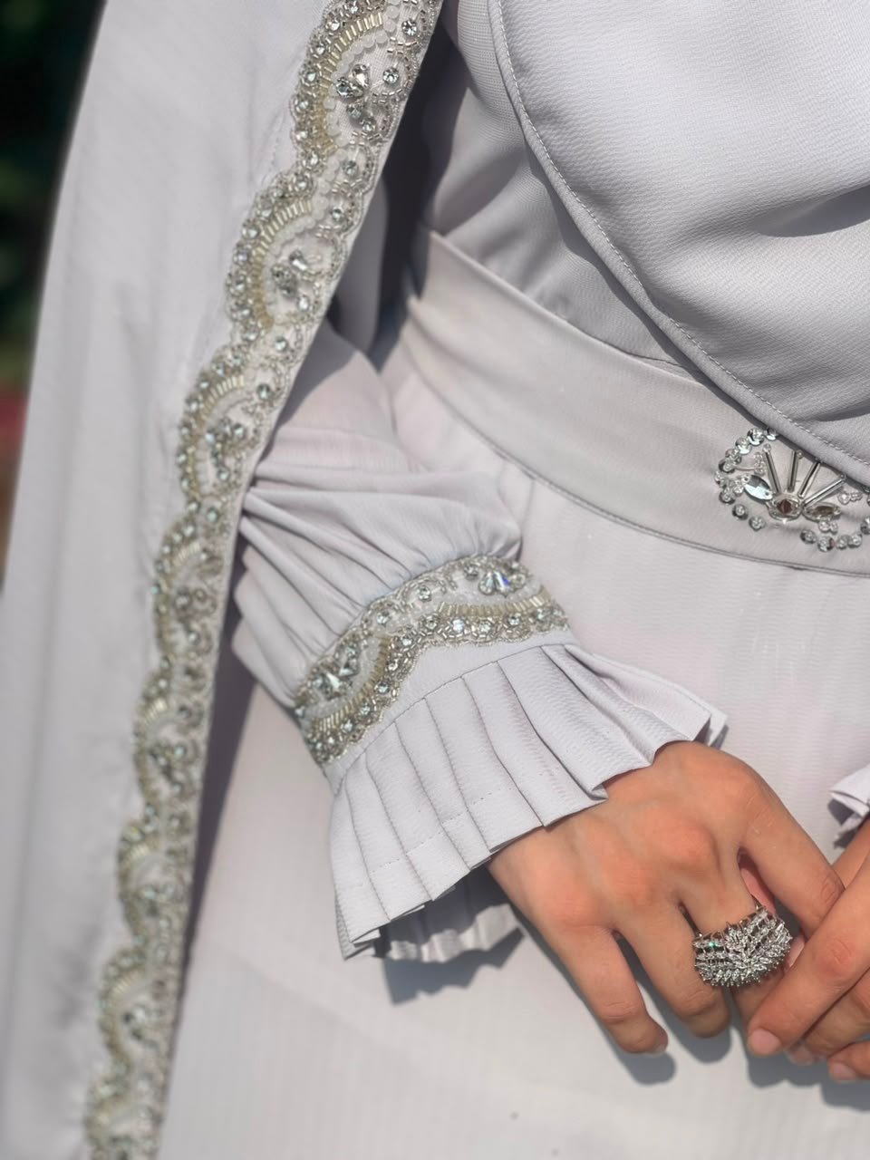 Lilac Pearl Luxe Nikah suit - Image 3